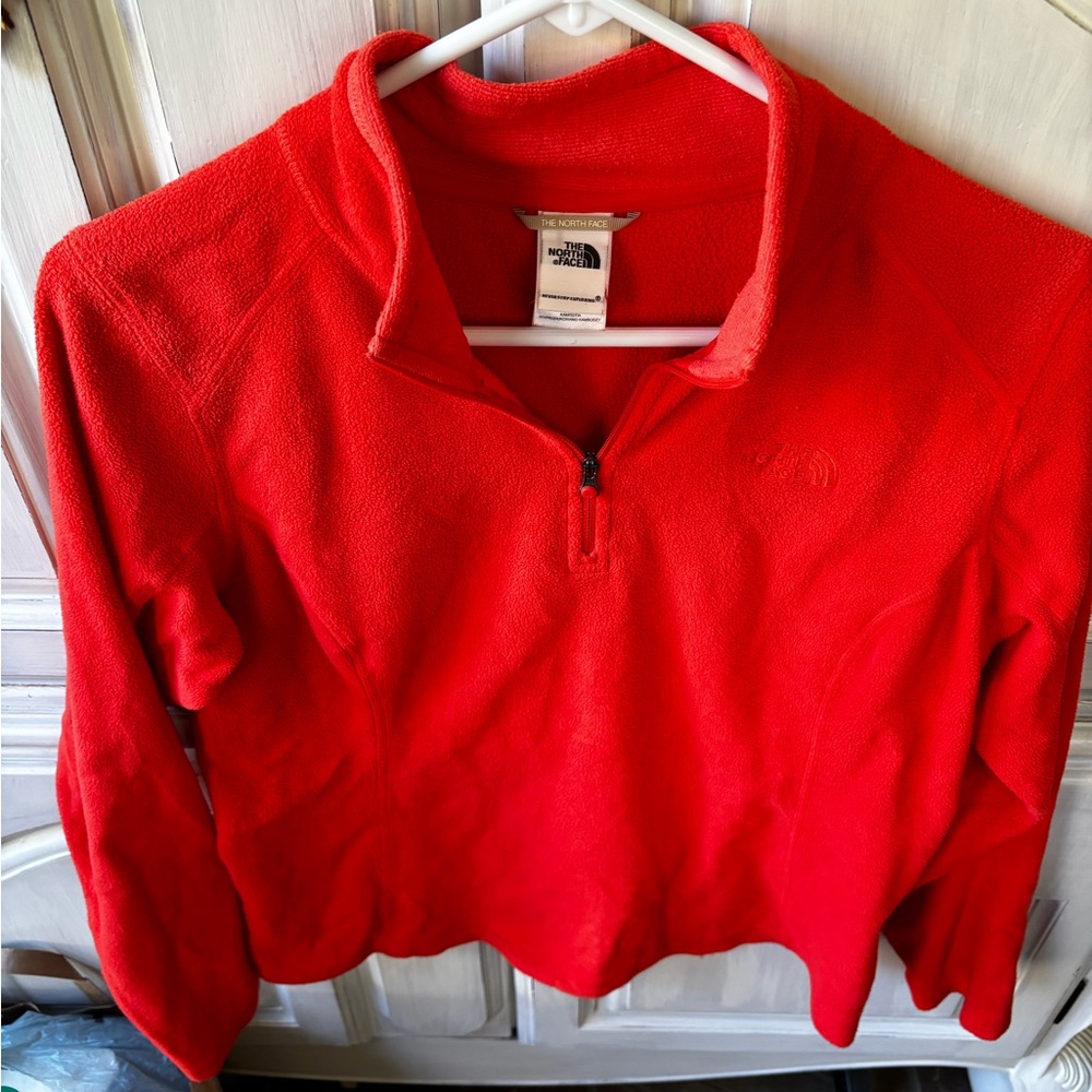 North Face Coral Fleece Quarter Zip